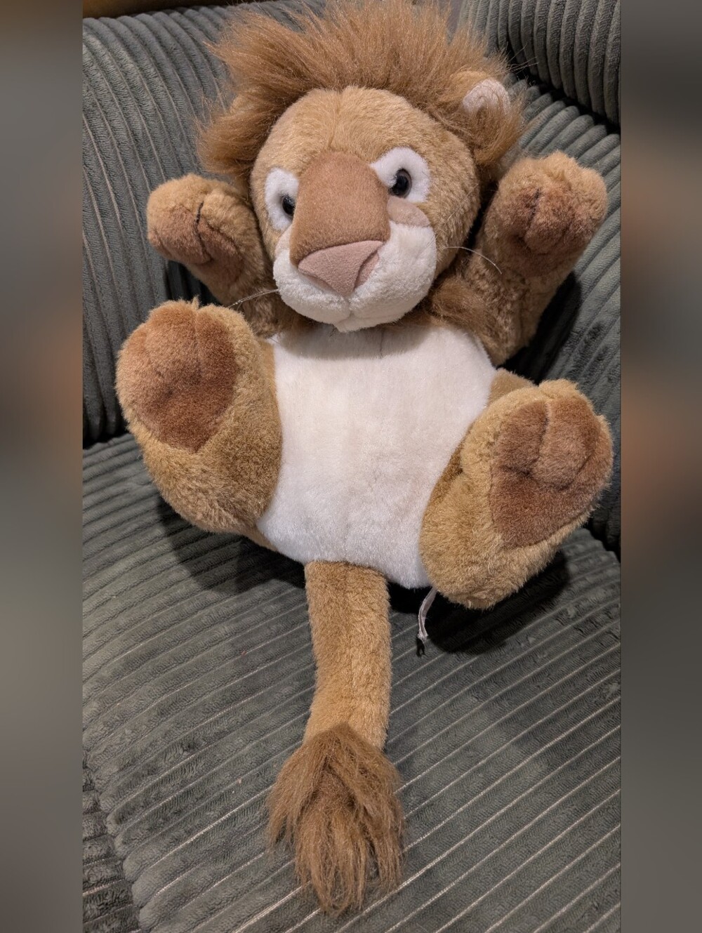 Vintage T.L. Toys Plush Lion Stuffed Animal - Tan and Cream